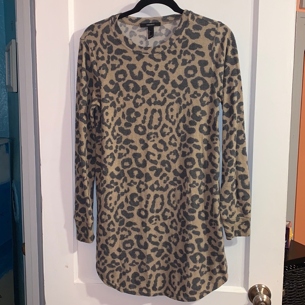 Dress, cheetah print, size small, long sleeve